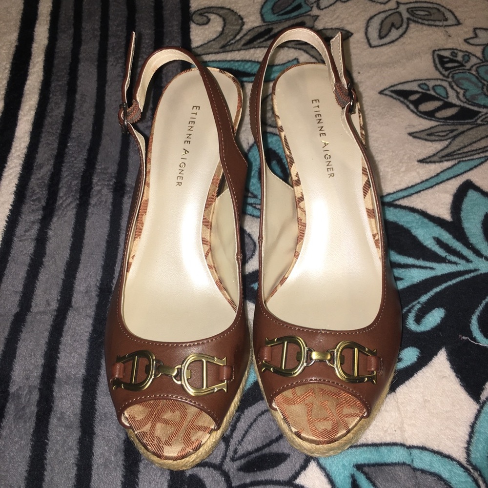 Etienne Aigner Wedges